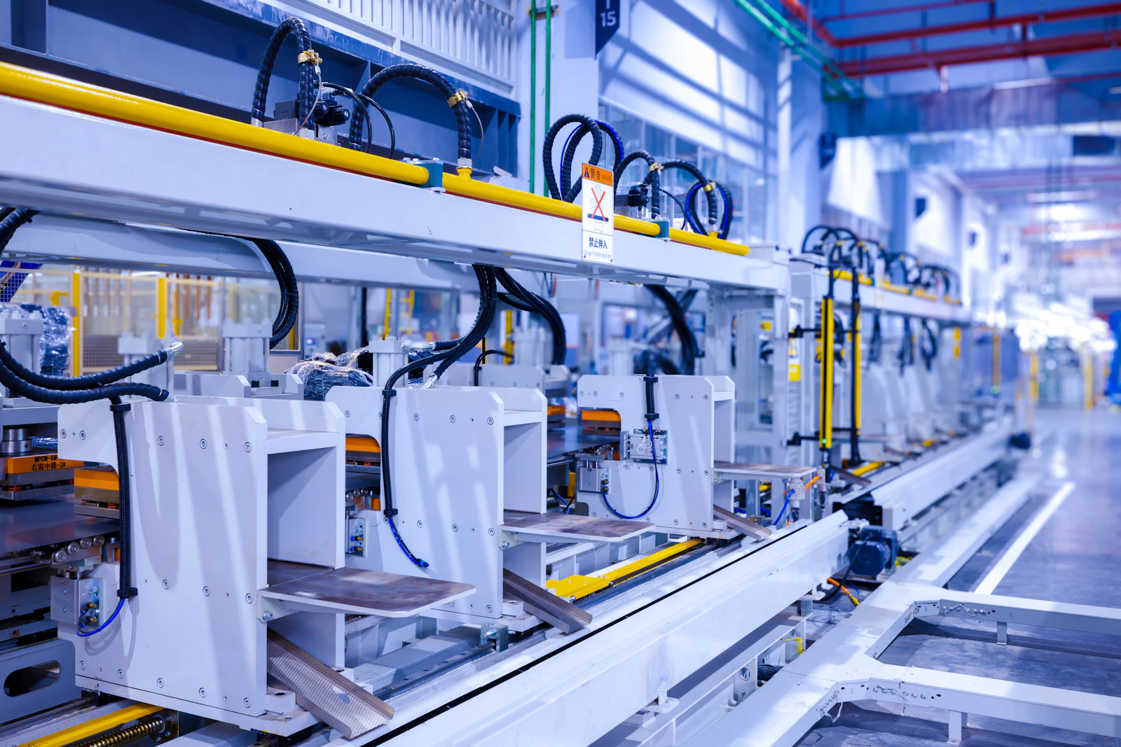 Service work at Nolte Küchen production plant